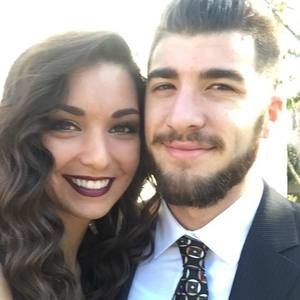 Meet your Posher, Leah